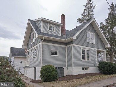 302 Easton Rd, Riegelsville, PA 18077 - photo 2