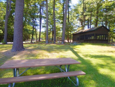 289 Tinkwig Dr, Hawley, PA 18428 - photo 5