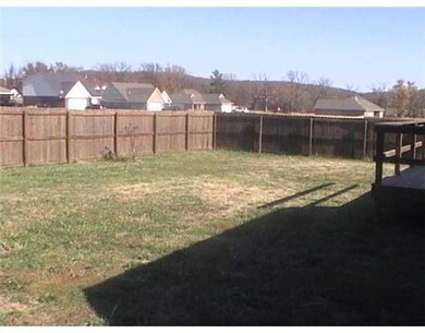 231 Alexandra Loop, Elkins, AR 72727 - photo 3