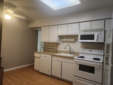 2033 Sherman Ave unit 504, Evanston, IL 60201 - photo 3