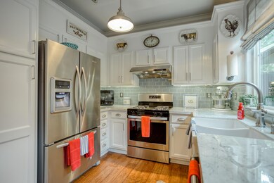 2333 La Villa Way, Redding, CA 96003 - photo 6