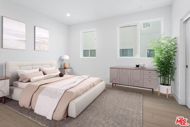 11220 W Victory Blvd, Burbank, CA 91606 - photo 5