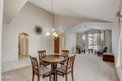 12-W Beverly Ln-12