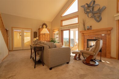 6130 Overlook Dr, Mc Farland, WI 53558 - photo 5