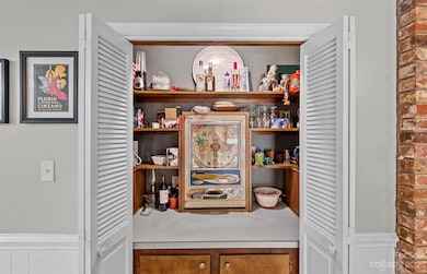 1028 Hunter St, Statesville, NC 28677 - photo 4