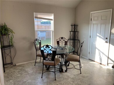 944 Macy Ln, Elkins, AR 72727 - photo 4