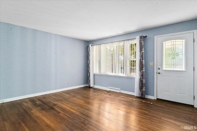 306 Harding Ave, Princeton, IN 47670 - photo 3