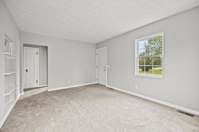 livingrm3