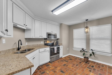 5-web-or-mls-17 S Windridge Loop Purvis