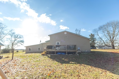 606 E 4th St, Salisbury, MO 65281 - photo 6