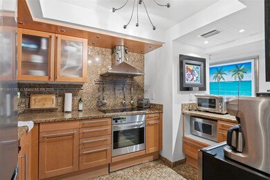 Parc Plaza Condominiums unit 14F, Miami Beach, FL 33139 - photo 7