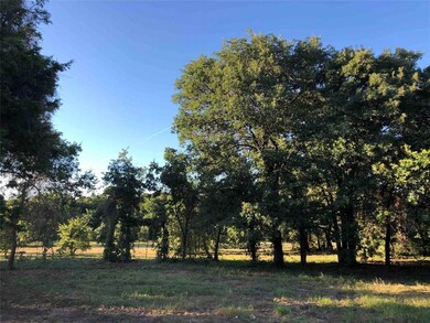 546 Barnes Rd, Cleburne, TX 76031 - photo 2