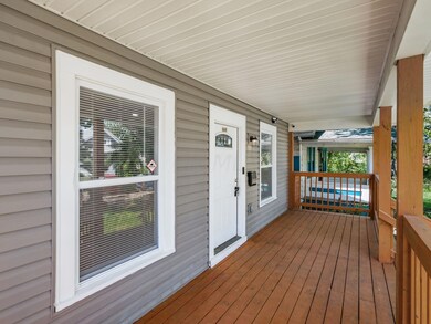 001_4734c_N 1455 E 26th 102-2