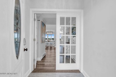 Foyer Entry