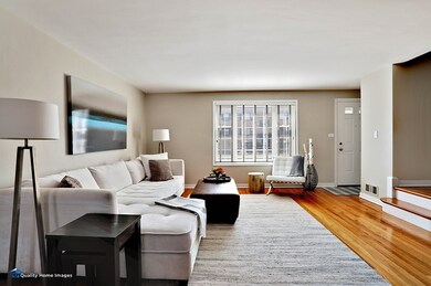 197 Fellows Ct, Elmhurst, IL 60126 - photo 3