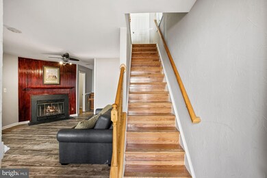 12564 Kempston Ln unit 8-88, Woodbridge, VA 22192 - photo 5