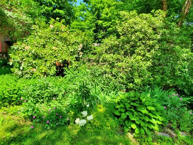 2 Sand Hill Rd, Putney, VT 05346 - photo 5