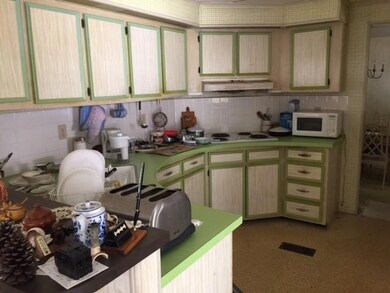 7228 SE Swan Ave, Hobe Sound, FL 33455 - photo 4