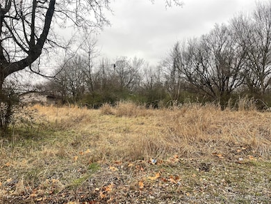 721 S 20th St W, Muskogee, OK 74401 - photo 2