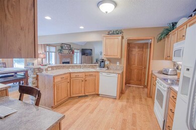 5416 Cub Dr, Auburn, IN 46706 - photo 7