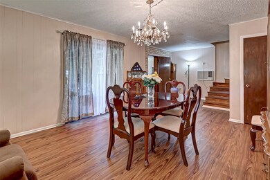 503 Allen Ct, Alvin, TX 77511 - photo 6