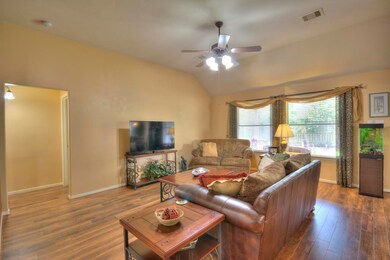 6109 Larrycrest Dr, Pearland, TX 77584 - photo 7