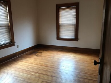 703 Spruce St, Aurora, IL 60506 - photo 7