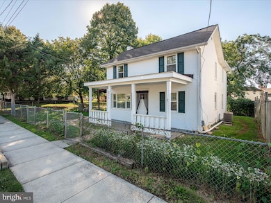 211 N Fairfax Blvd, Ranson, WV 25438 - photo 3