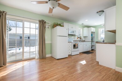 28 Victor Rd Portland ME 04103-large-004