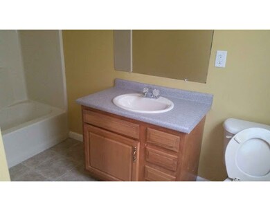 18 Rebecca Ln, Dracut, MA 01826 - photo 4