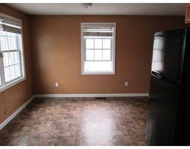 14 Watson St unit 10, Lowell, MA 01852 - photo 5