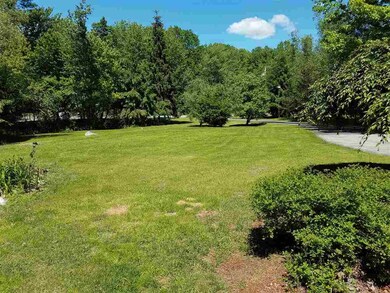58 Scenic Dr unit L, Derry, NH 03038 - photo 2