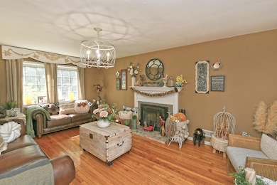 4 Cranford Rd, Plainview, NY 11803 - photo 5