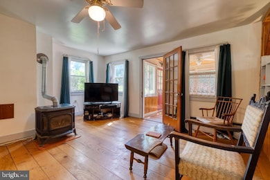 5041 Skinners Neck Rd, Rock Hall, MD 21661 - photo 4