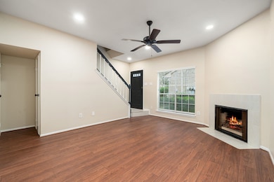 7575 Cambridge St unit 1604, Houston, TX 77054 - photo 3