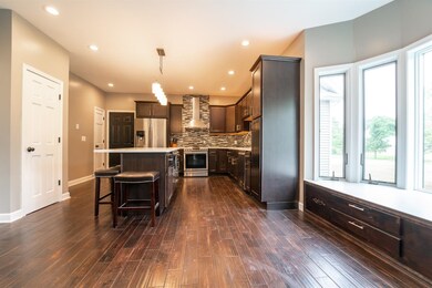 10881 Benton St, Crown Point, IN 46307 - photo 5