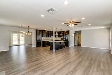 1717 E Cheery Lynn Rd, Phoenix, AZ 85016 - photo 5