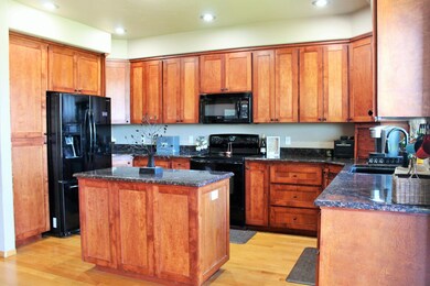 Kitchen (1)
