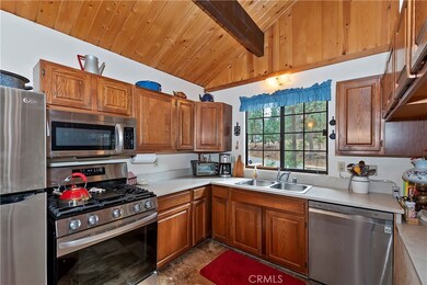 31738 Christmas Tree Ln, Running Springs, CA 92382 - photo 6
