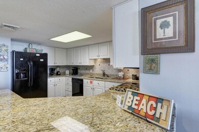 12_Kitchen_02