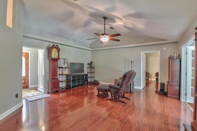 150 Shadow Oak Cir, Crawfordville, FL 32327 - photo 6