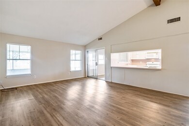 267 E Castle Harbour Dr, Friendswood, TX 77546 - photo 6