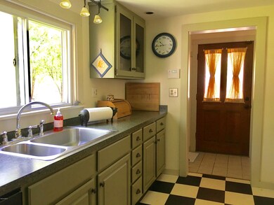 38 Silver St, Great Barrington, MA 01230 - photo 3