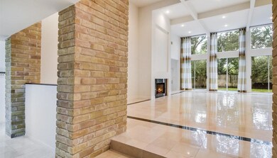 11602 Applewood St, Houston, TX 77024 - photo 4