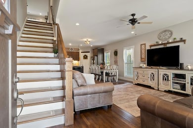 1138 Cross Pointe Dr, Cookeville, TN 38506 - photo 2