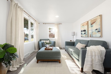 7815 N Randolph St, Culver, IN 46511 - photo 3