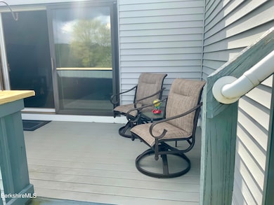 Private Deck
