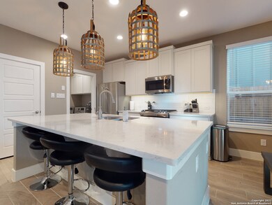 1422 E Sandalwood Ln, San Antonio, TX 78209 - photo 4