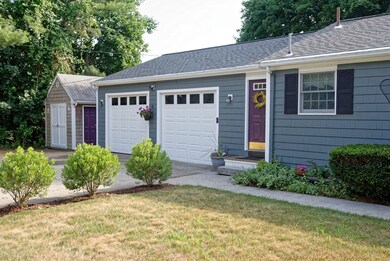 27 Fisher St, Medway, MA 02053 - photo 2