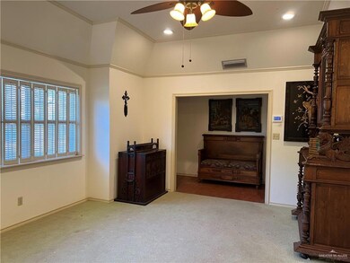 2000 S 5th St unit 19, McAllen, TX 78503 - photo 2